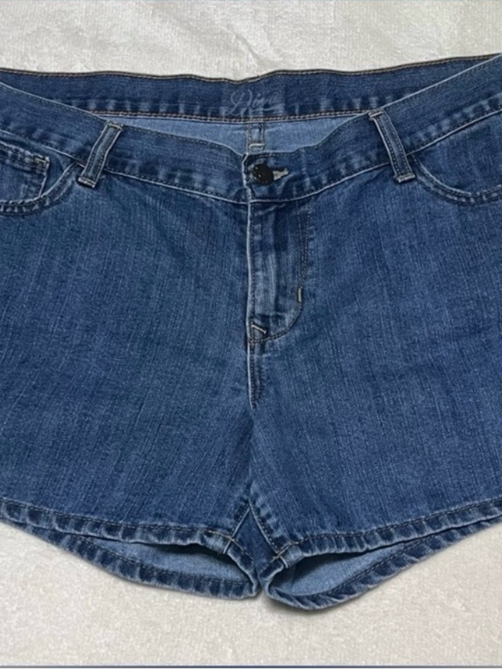 Old Navy The Diva Denim Shorts Blue Wash Size 14